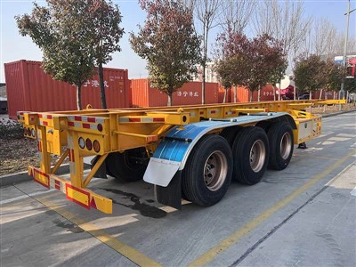 Csontvázas konténer pótkocsik